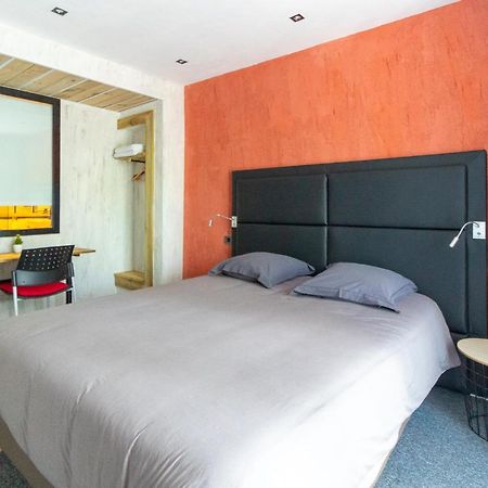 Le Chalet Du Lac Le Chatenet-en-Dognon Екстер'єр фото